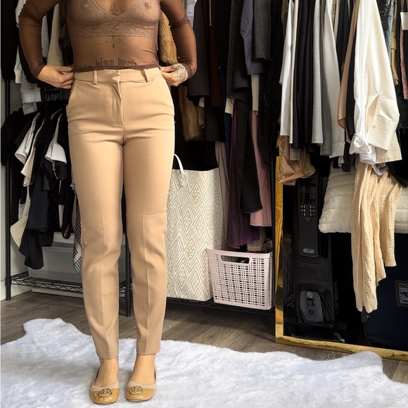 Tan/beige pantsuit - Picture 3 of 6